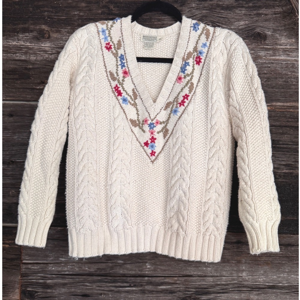 Vintage Banana Republic Safari & Travel Cable Knit Floral Sweater Small